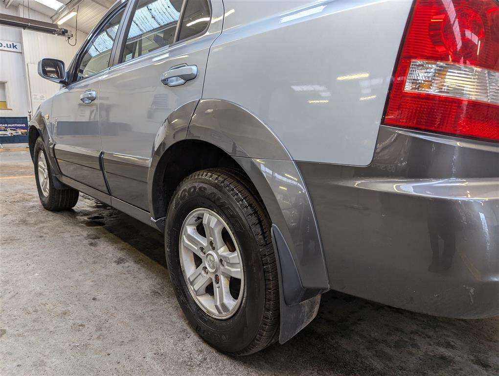 <p>2006 KIA SORENTO CRDI XE</p>