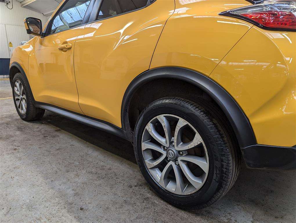 <p>2016 NISSAN JUKE TEKNA DCI</p>