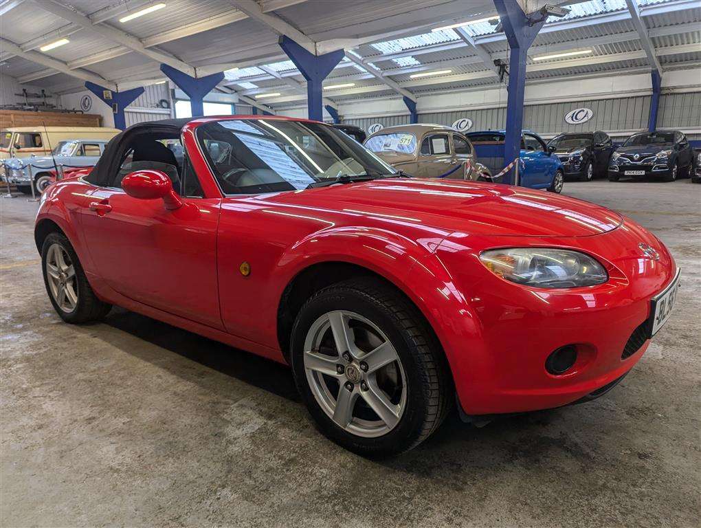 <p>2007 MAZDA MX-5</p>