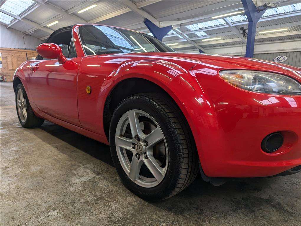 <p>2007 MAZDA MX-5</p>