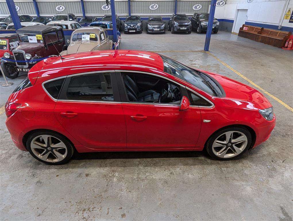 <p>2014 VAUXHALL ASTRA LIMITED EDITION</p>