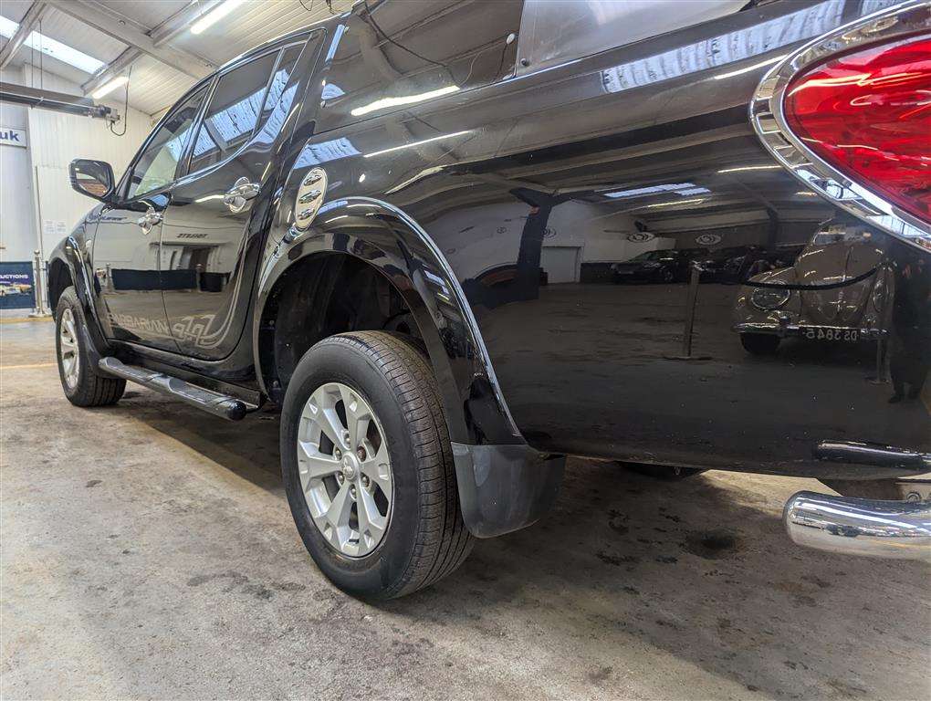 <p>2012 MITSUBISHI L200 BARBARIAN LB DCB DI-</p>