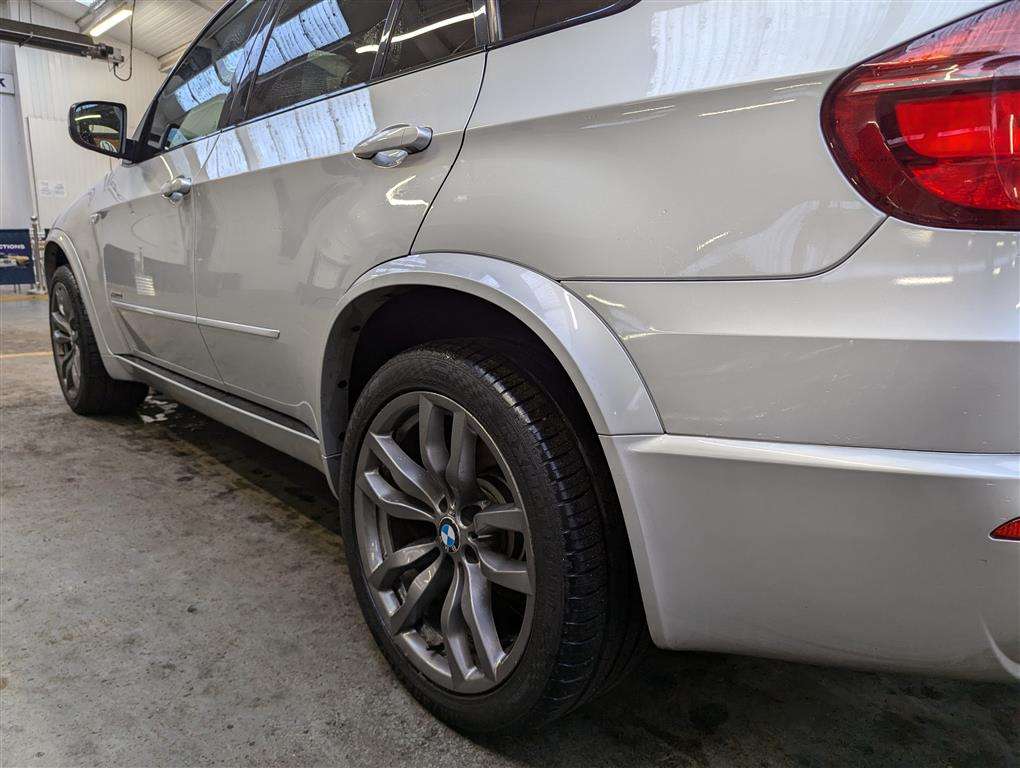 <p>2013 BMW X5 XDRIVE30D M SPORT AUTO</p>