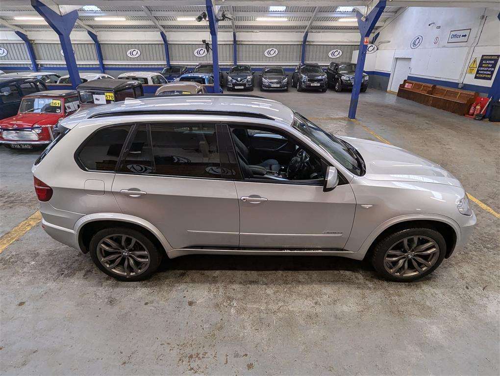 <p>2013 BMW X5 XDRIVE30D M SPORT AUTO</p>