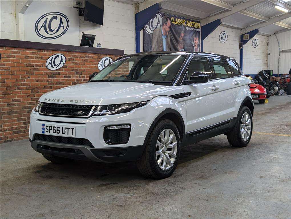 <p>2016 LAND ROVER R ROVER EVOQUE SE TECH TD</p>