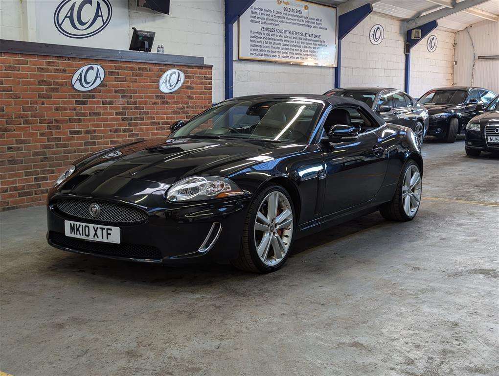 <p>2010 JAGUAR XK AUTO</p>