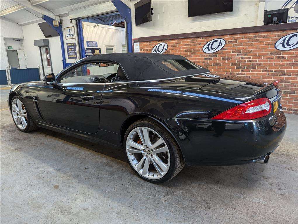 <p>2010 JAGUAR XK AUTO</p>