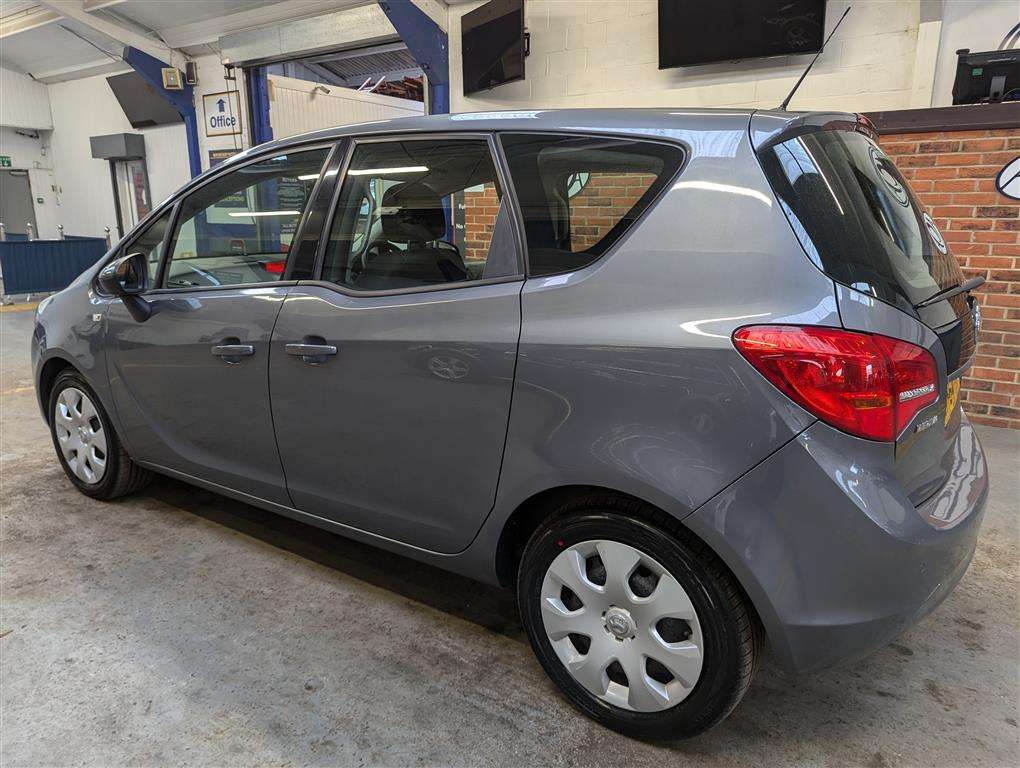 <p>2014 VAUXHALL MERIVA EXCLUSIV AC</p>