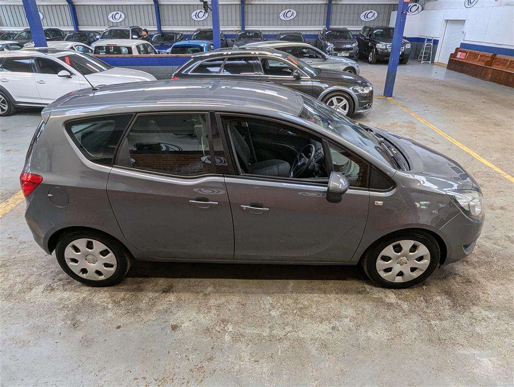 <p>2014 VAUXHALL MERIVA EXCLUSIV AC</p>