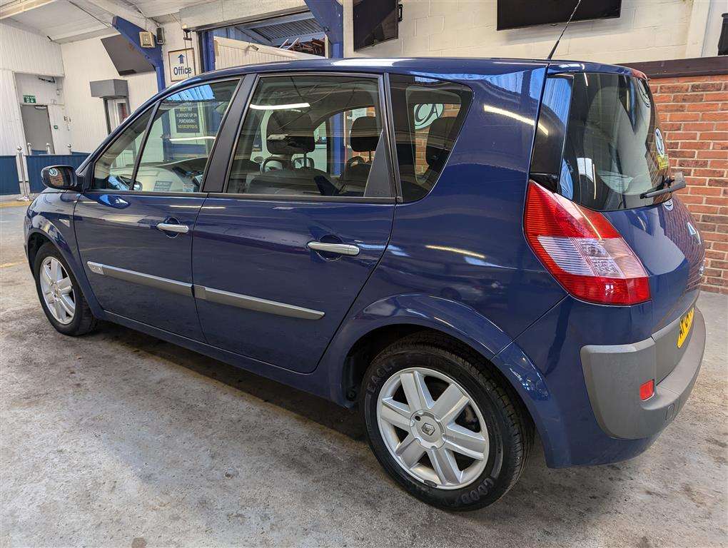 <p>2004 RENAULT SCENIC DYNAMIQUE 16V</p>