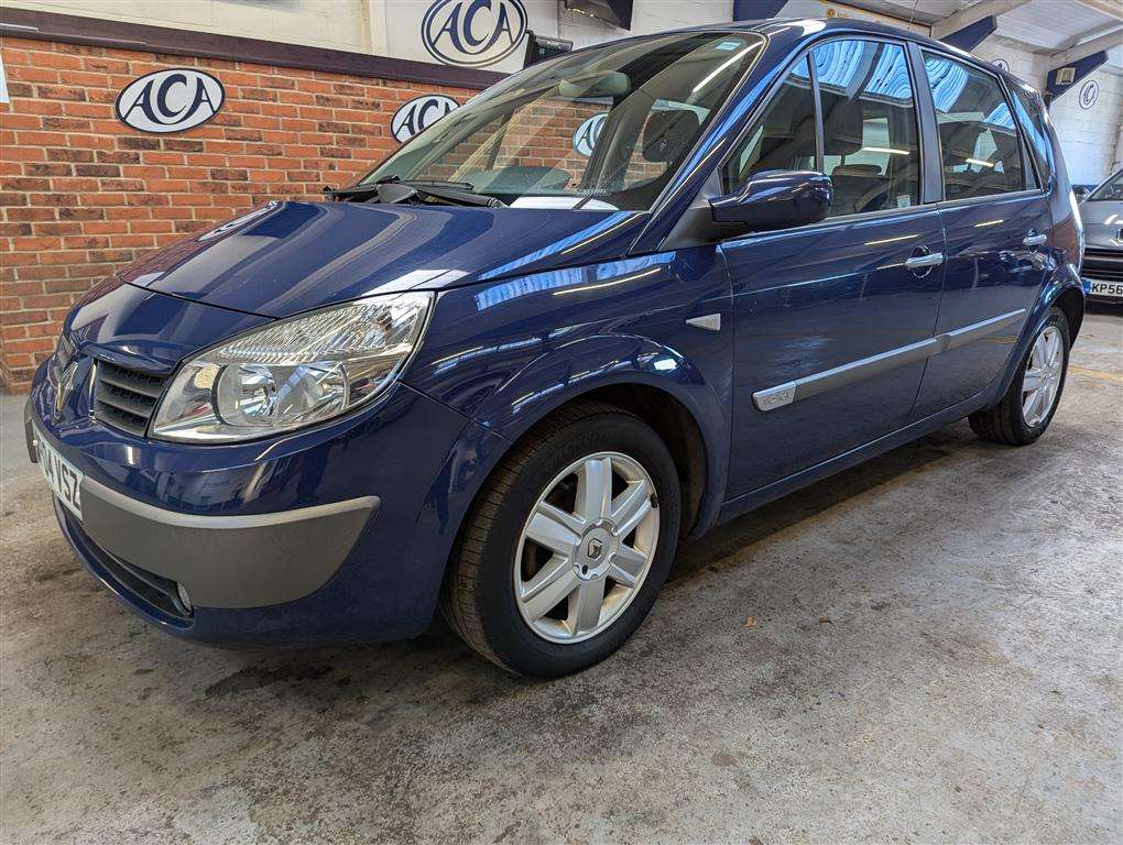 <p>2004 RENAULT SCENIC DYNAMIQUE 16V</p>