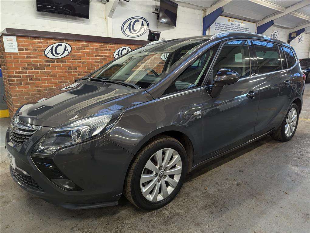 <p>2014 VAUXHALL ZAFIRA TOURER SE CDTI</p>