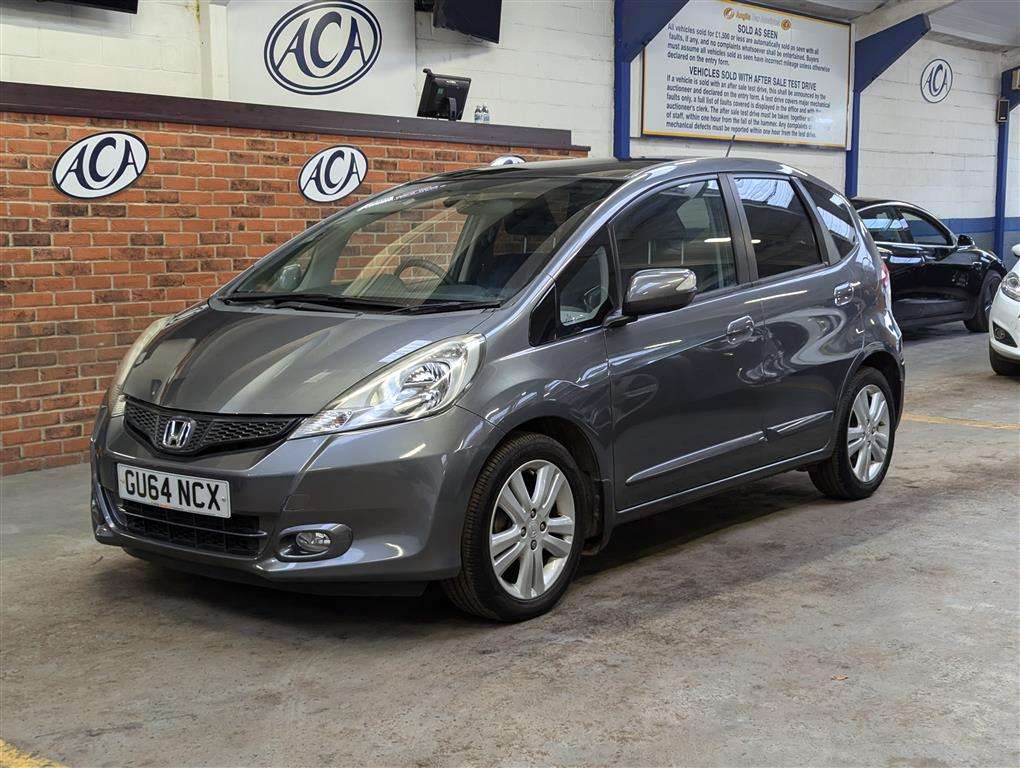 <p>2014 HONDA JAZZ I-VTEC EX</p>