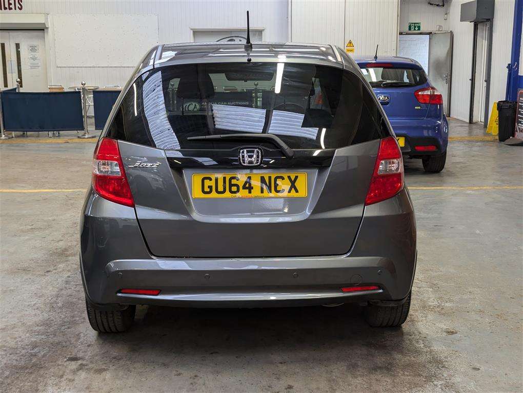 <p>2014 HONDA JAZZ I-VTEC EX</p>