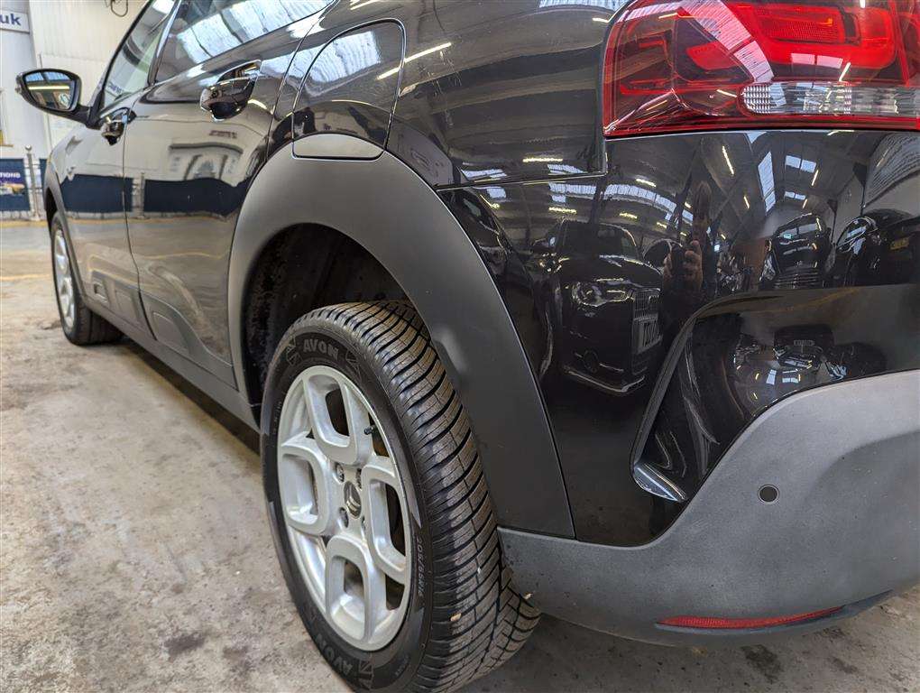 <p>2018 CITROEN C4 CACTUS FEEL PURETECH S</p>