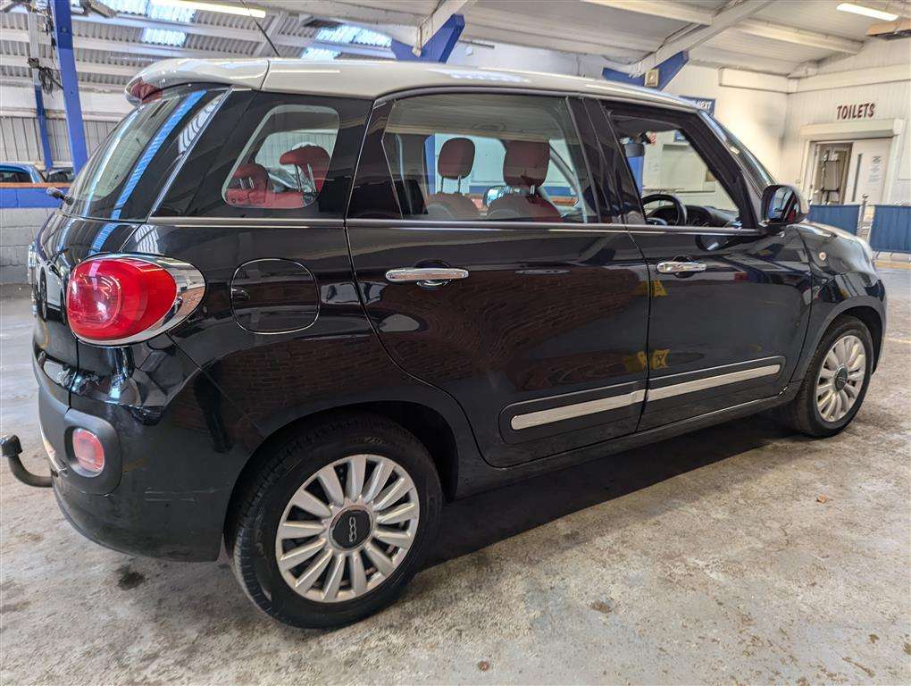 <p>2013 FIAT 500L POP STAR MULTIJET</p>