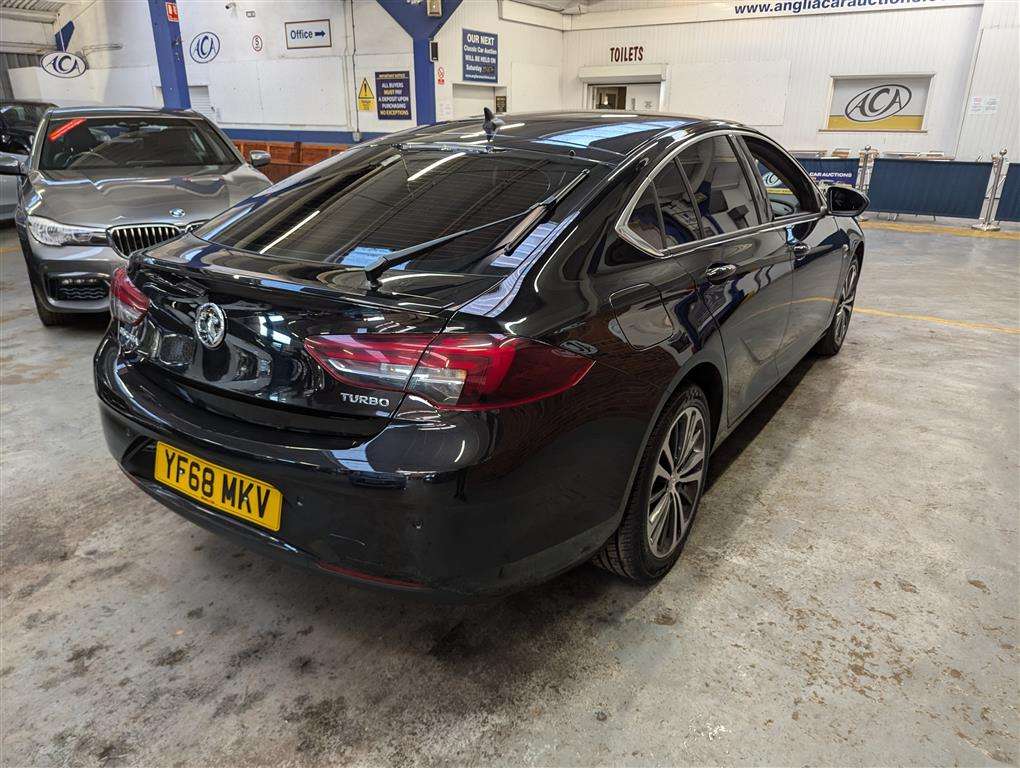 <p>2018 VAUXHALL INSIGNIA SRI NAV TURBO</p>