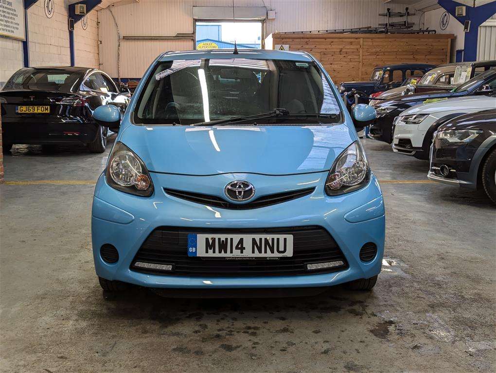 <p>2014 TOYOTA AYGO MOVE WITH STYLE VVT-</p>