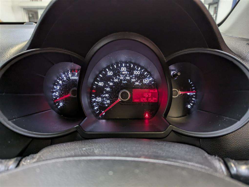 <p>2012 KIA PICANTO 2</p>