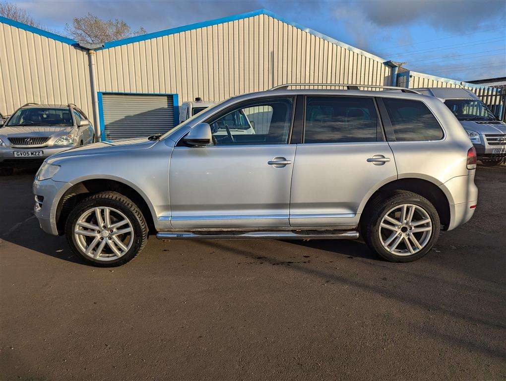 <p>2007 VOLKSWAGEN TOUAREG ALTITUDE TDI E4 AUTO</p>