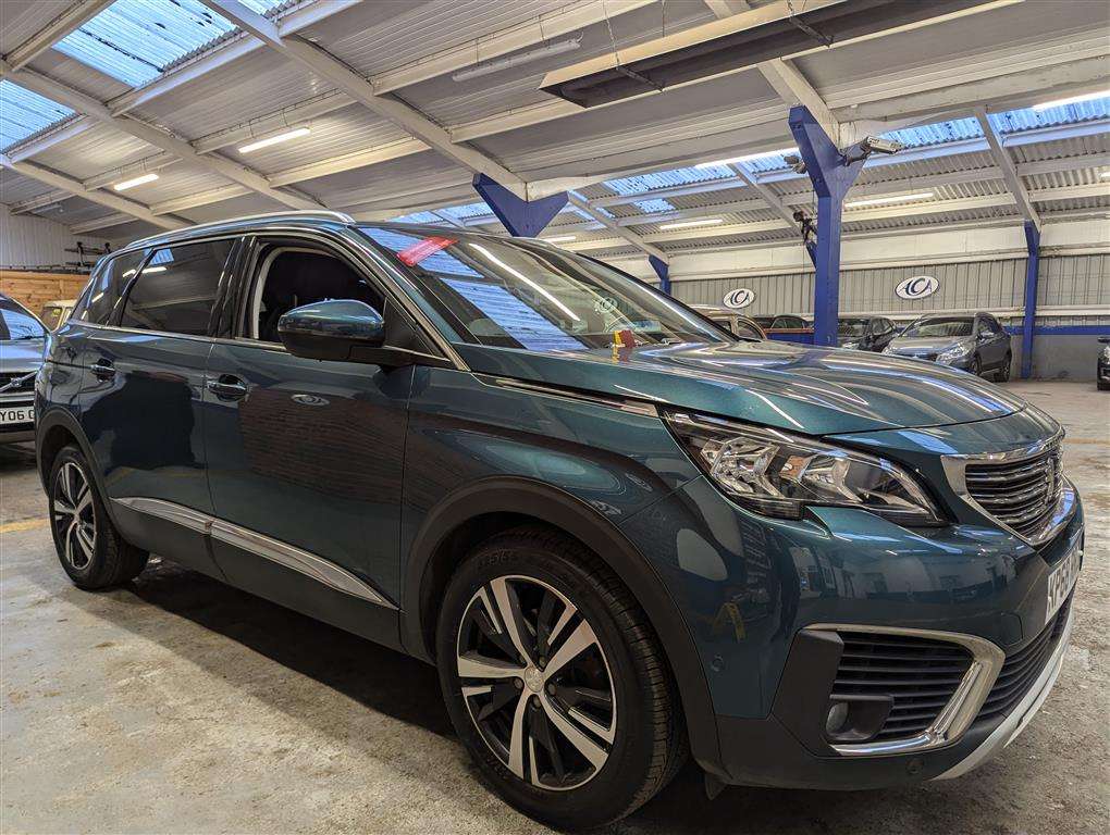 <p>2018 PEUGEOT 5008 ALLURE S/S</p>