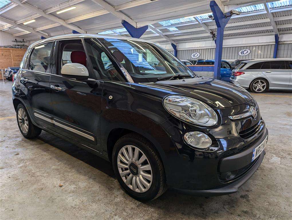 <p>2013 FIAT 500L POP STAR MULTIJET</p>