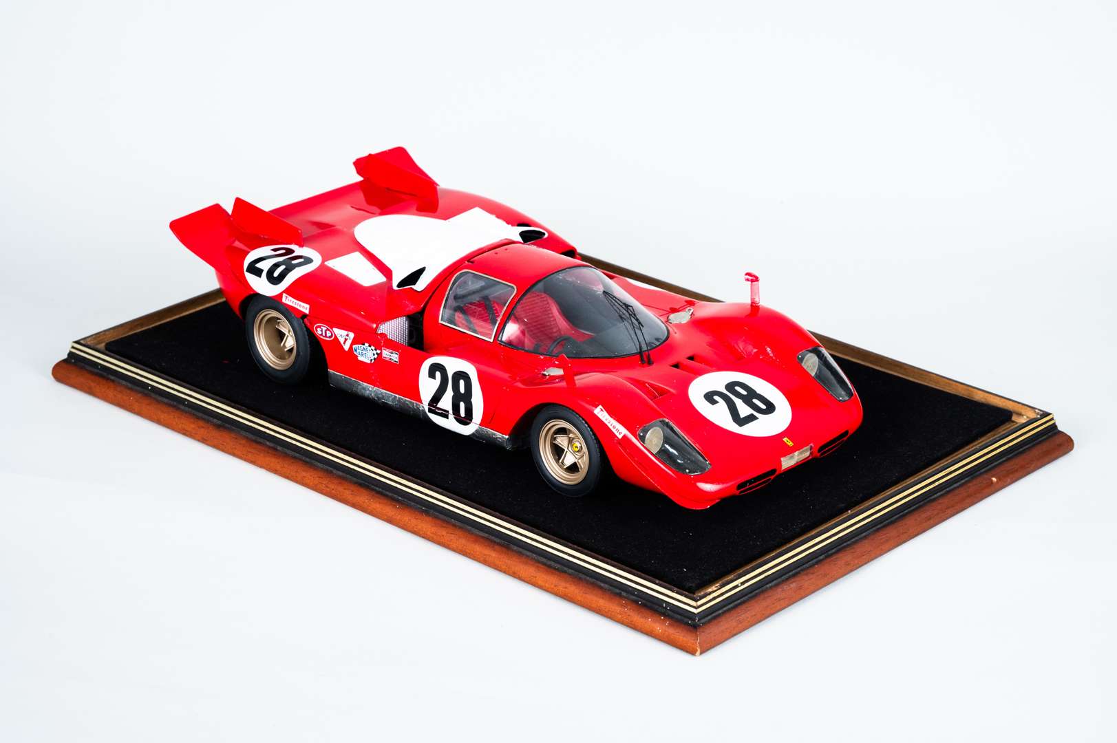 <p>MIDLAND RACING MODELS- FERRARI, 1970 Daytona, 512S, 1:12</p>