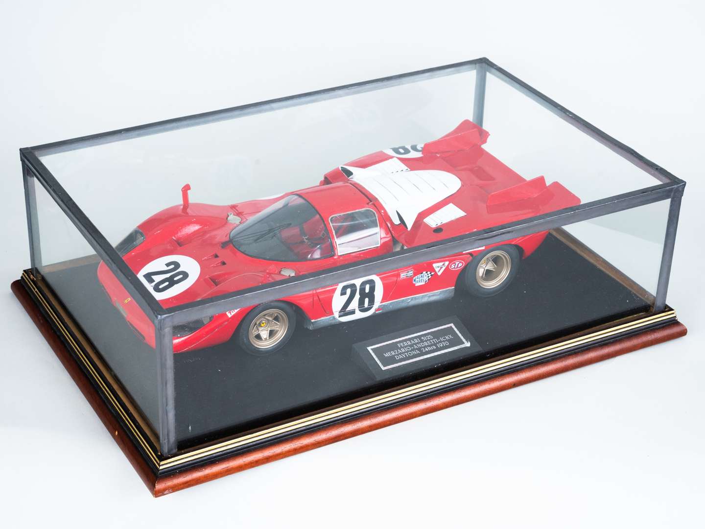 <p>MIDLAND RACING MODELS- FERRARI, 1970 Daytona, 512S, 1:12</p>