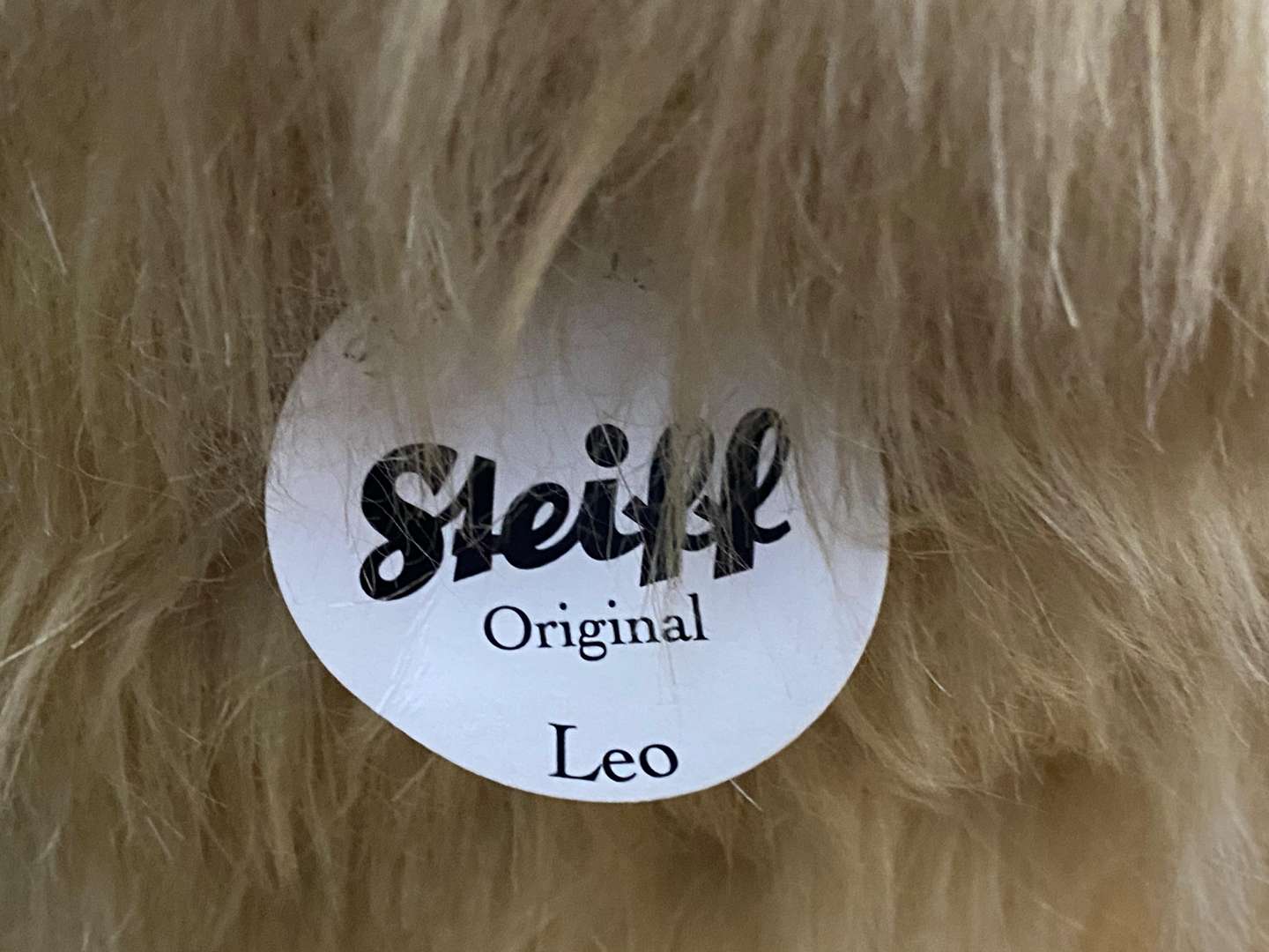 <p>STEIFF Leo Lion</p>