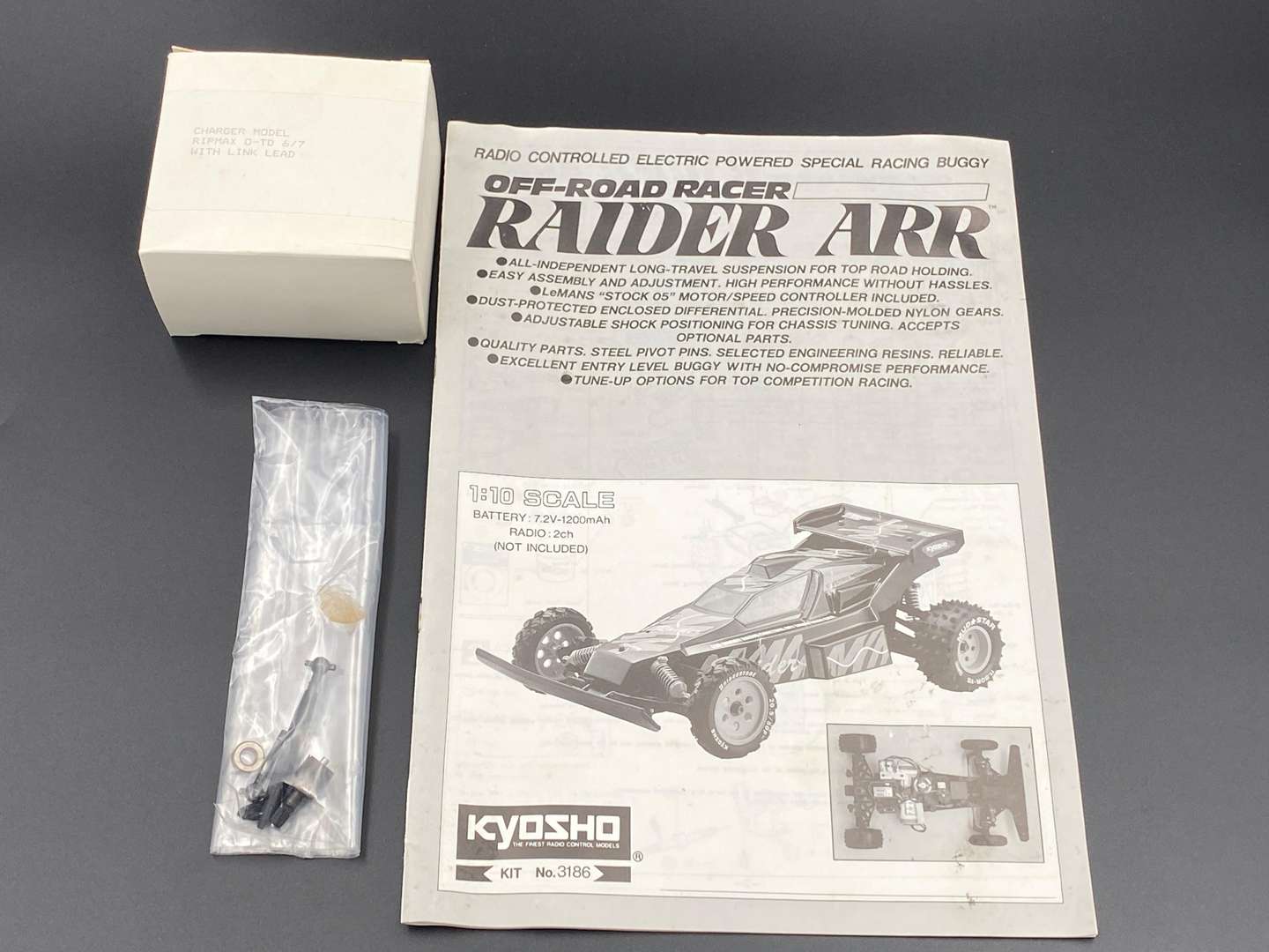 <p>Kyosho Raider ARR off-road racer 1:10 scale</p>