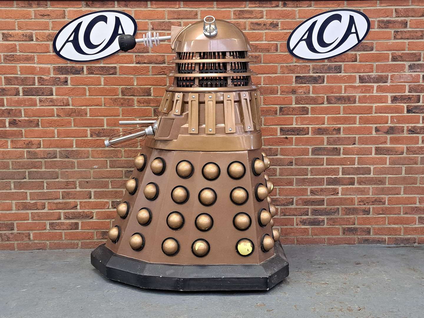 <p>Dalek</p>