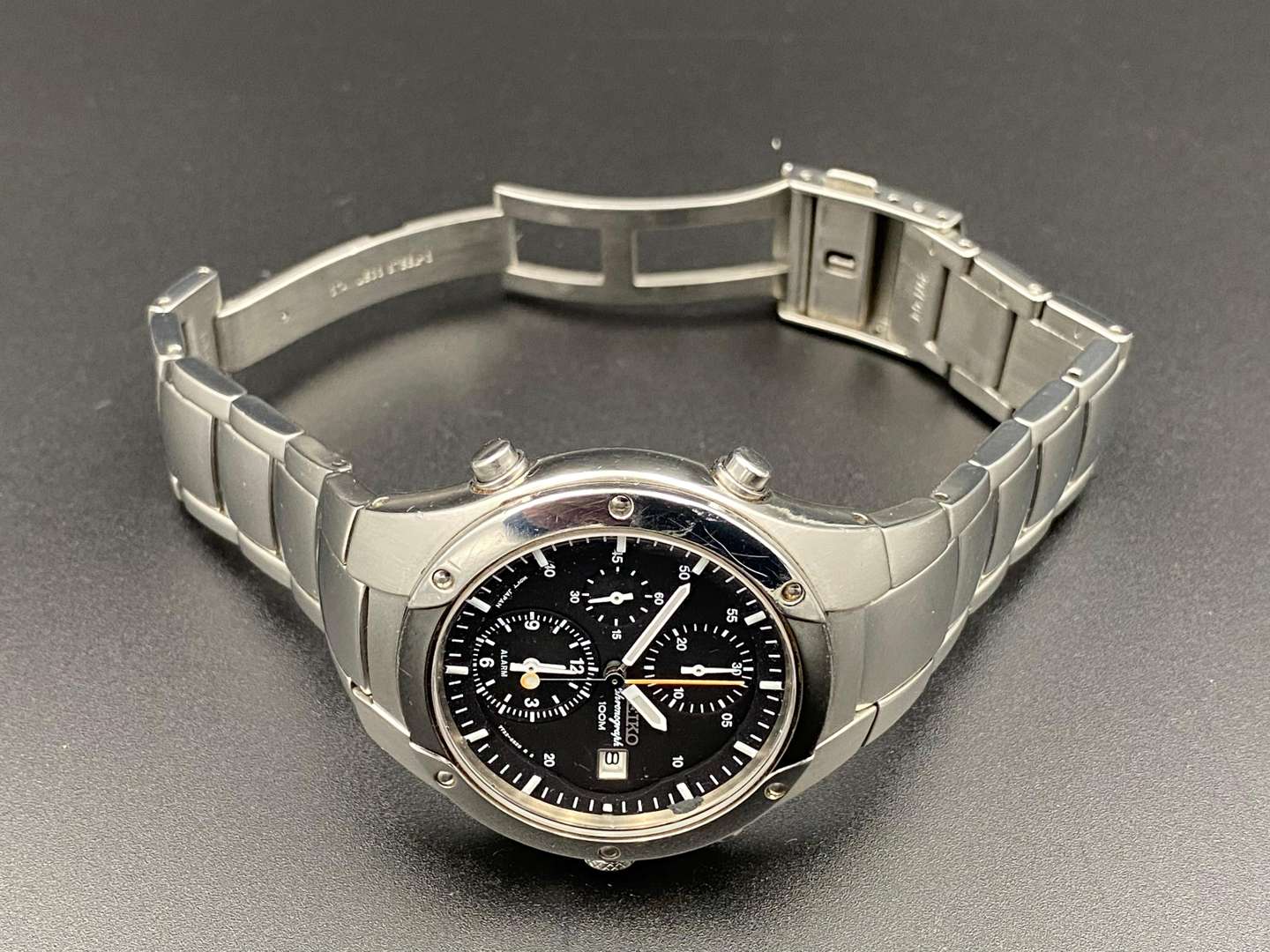 <p>SEIKO, Chronograph, 100m, stainless steel quartz wristwatch, 7T32B,</p>